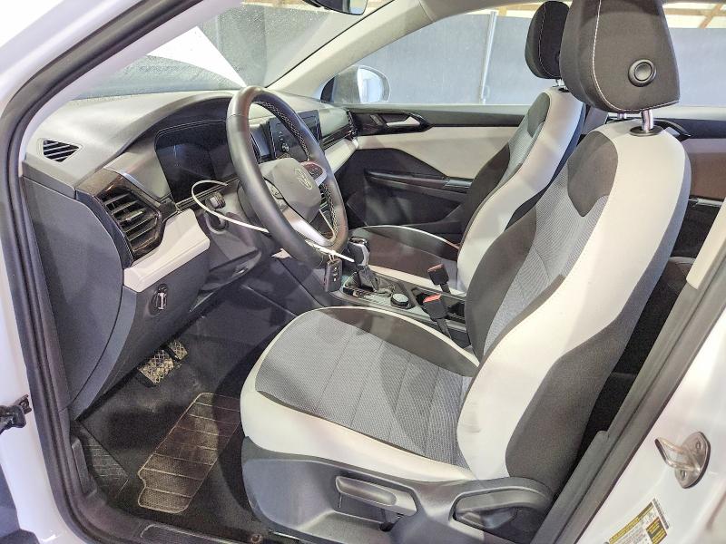 54152186 :رقم المزاد ، 3VV8C7B24SM032243 vin ، 2025 Volkswagen Taos مزاد بيع