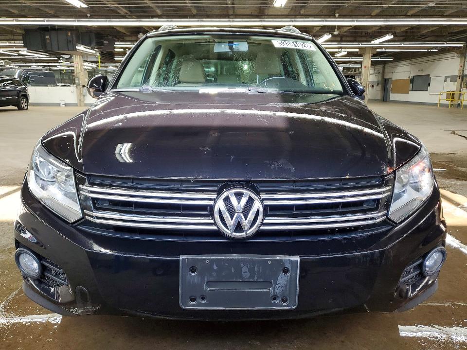 Продажа на аукционе авто 2013 Volkswagen Tiguan, vin: WVGAV3AX2DW617711, номер лота: 53381626