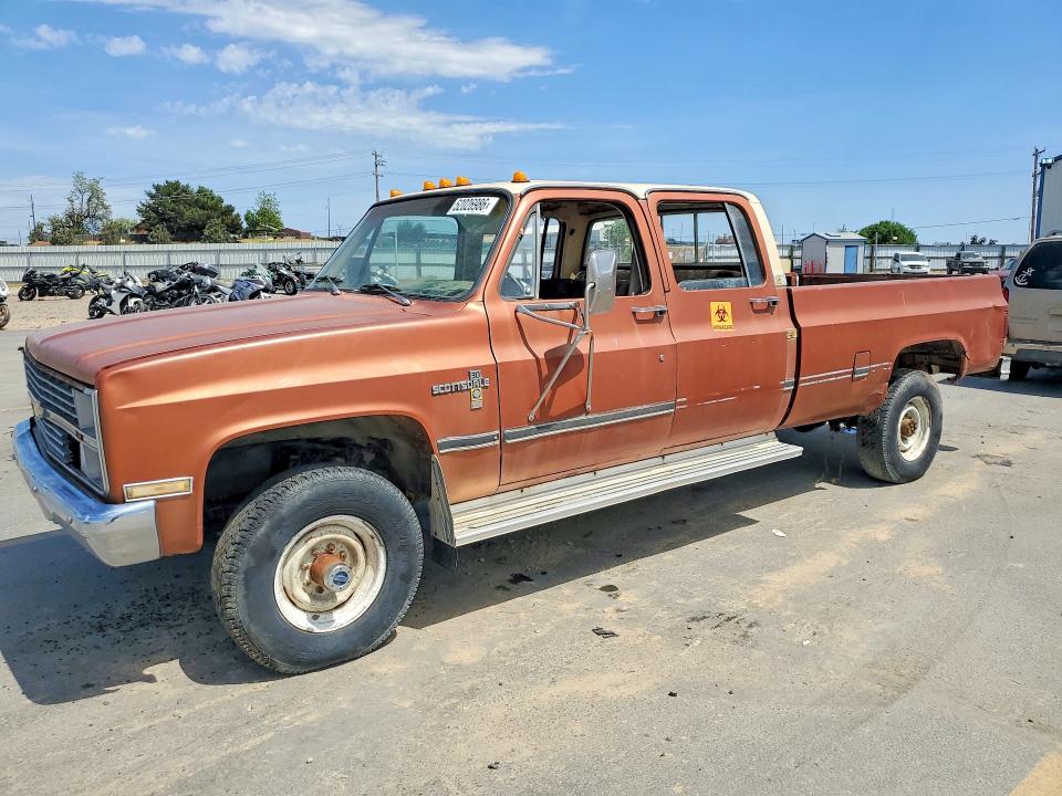 1983 Chev K30 მანქანა იყიდება აუქციონზე, vin: 1GCHK33M2DS109938, აუქციონის ნომერი: 52026986