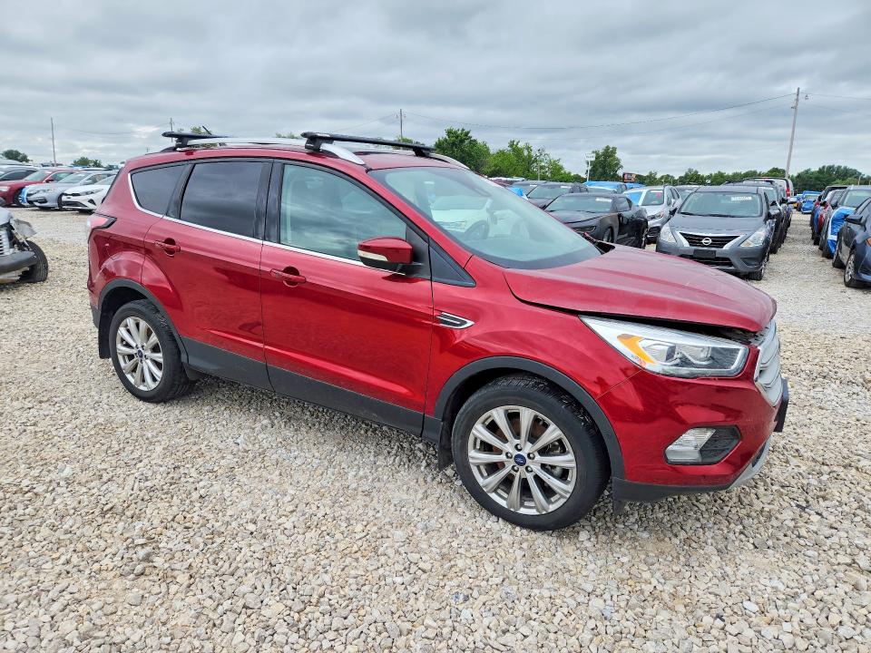2018 Ford Escape მანქანა იყიდება აუქციონზე, vin: 1FMCU9J99JUB24812, აუქციონის ნომერი: 51073246