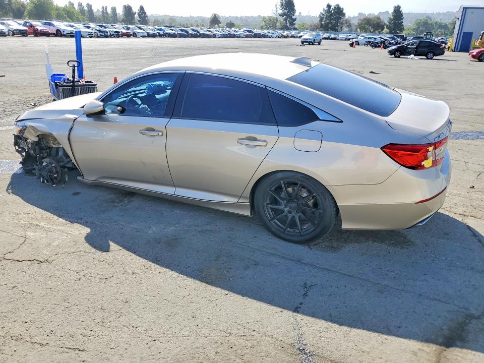 2018 Honda Accord მანქანა იყიდება აუქციონზე, vin: 1HGCV1F17JA141519, აუქციონის ნომერი: 54481166