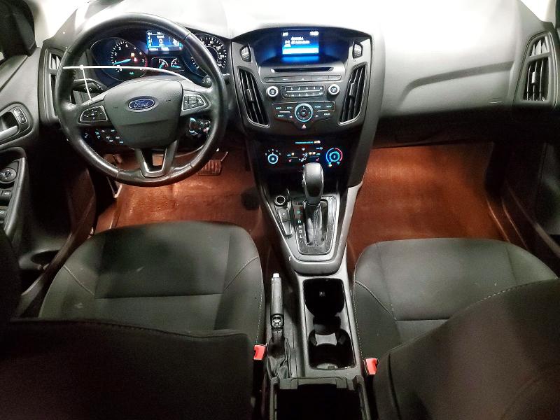51921936 :رقم المزاد ، 1FADP3F26HL230262 vin ، 2017 Ford Focus مزاد بيع