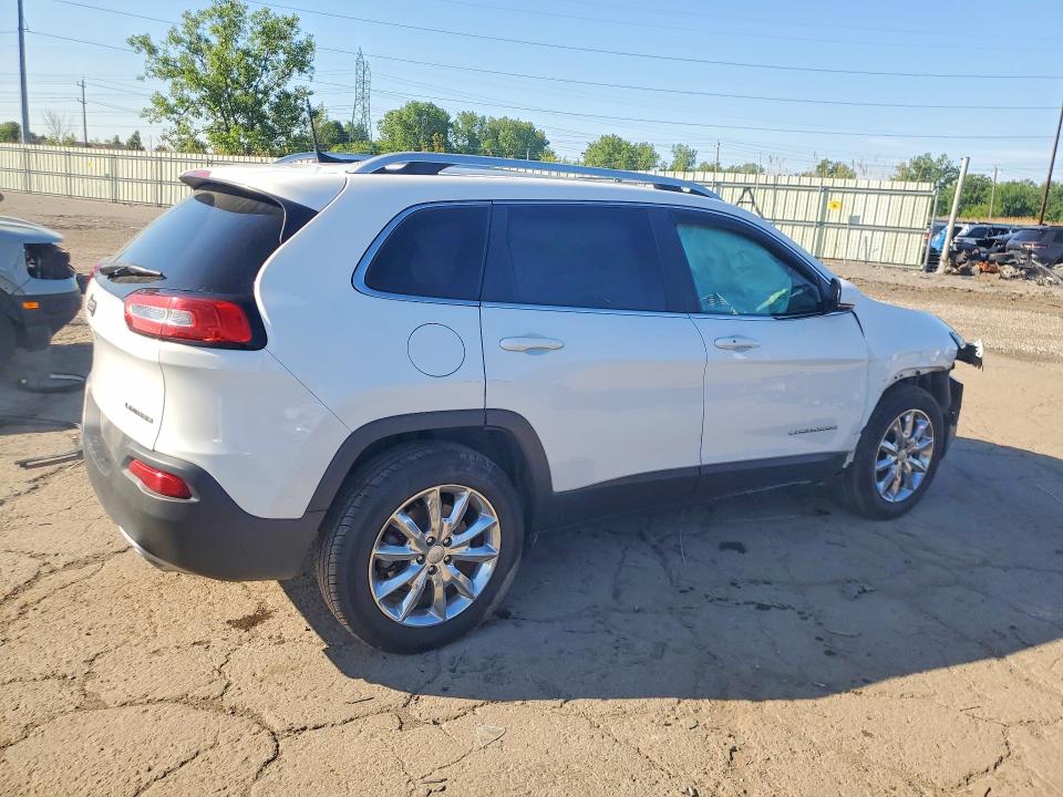 55045666 :رقم المزاد ، 1C4PJMDS6HW631262 vin ، 2017 Jeep Cherokee مزاد بيع
