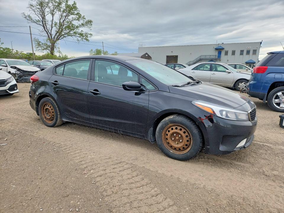 2018 Kia Forte მანქანა იყიდება აუქციონზე, vin: 3KPFL4A7XJE181430, აუქციონის ნომერი: 55320166