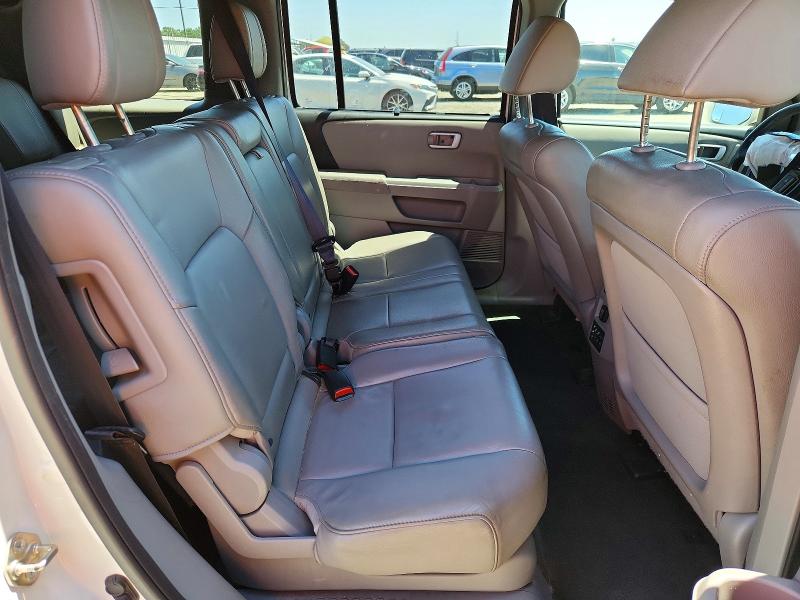 53242936 :رقم المزاد ، 5FNYF3H97FB017894 vin ، 2015 Honda Pilot مزاد بيع
