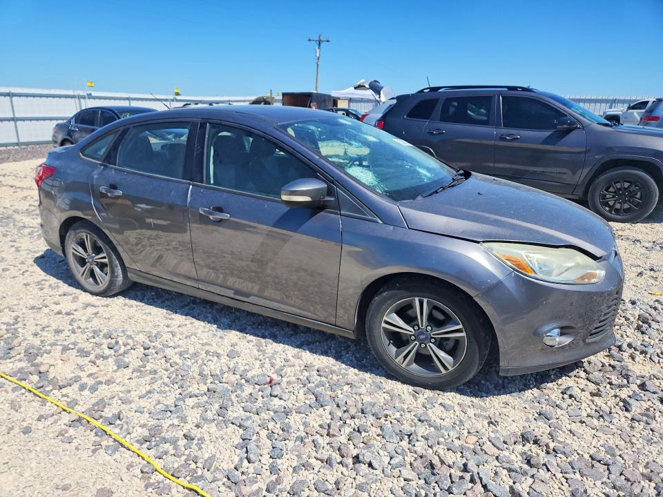 2014 Ford Focus მანქანა იყიდება აუქციონზე, vin: 1FADP3F27EL131784, აუქციონის ნომერი: 53350726