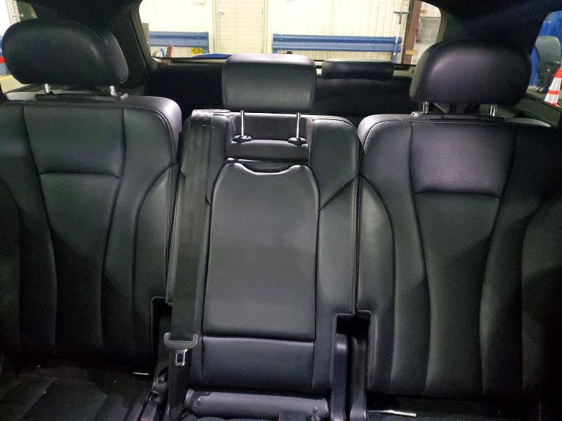 Продаж на аукціоні авто 2018 Audi Q7, vin: WA1LAAF72JD023711, номер лоту: 53994406