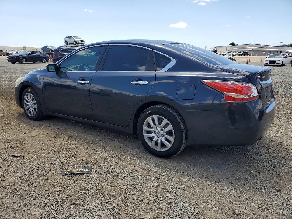 2015 Nissan Altima მანქანა იყიდება აუქციონზე, vin: 1N4AL3AP3FC238561, აუქციონის ნომერი: 55535276