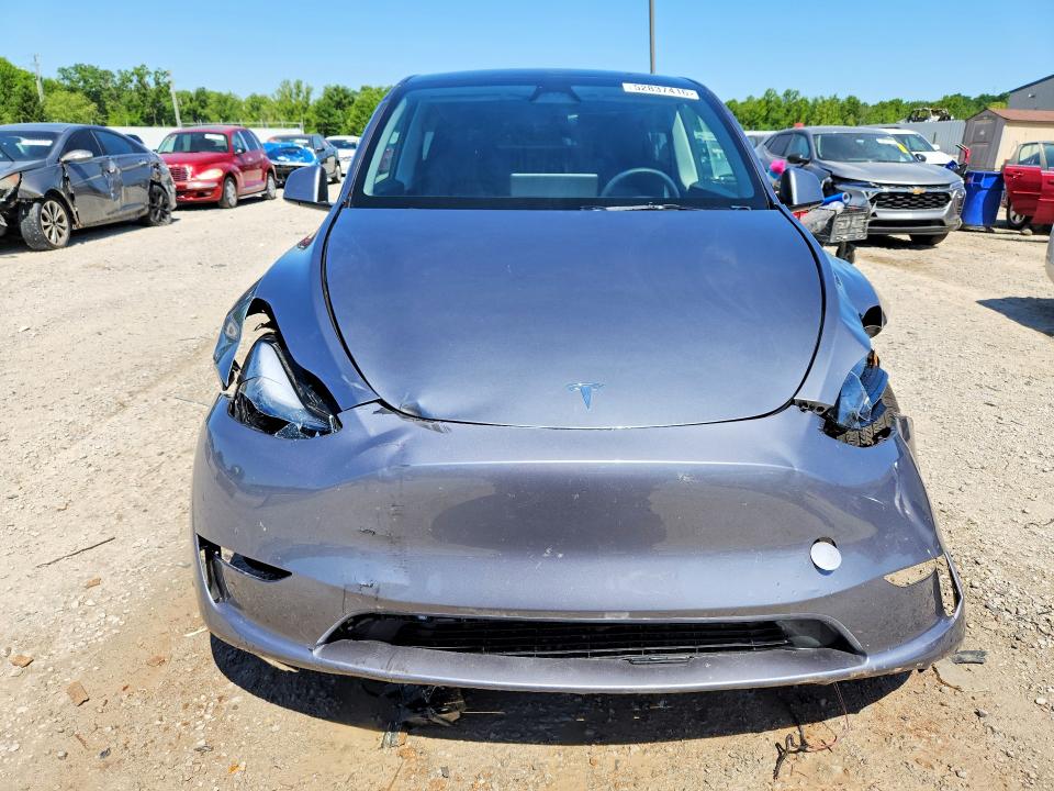 52837416 :رقم المزاد ، 7SAYGDEE5SA359052 vin ، 2025 Tesla Model Y مزاد بيع