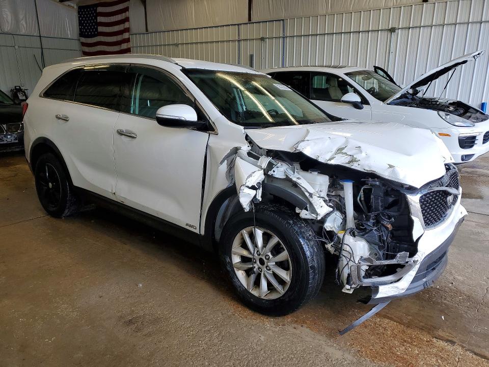 2016 Kia Sorento მანქანა იყიდება აუქციონზე, vin: 5XYPGDA32GG093747, აუქციონის ნომერი: 52533356