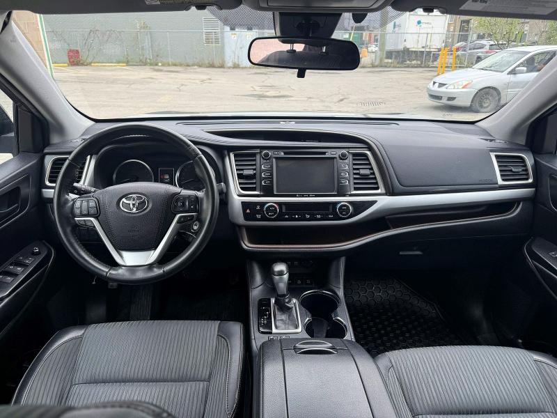52727406 :رقم المزاد ، 5TDBZRFH1KS738468 vin ، 2019 Toyota Highlander مزاد بيع
