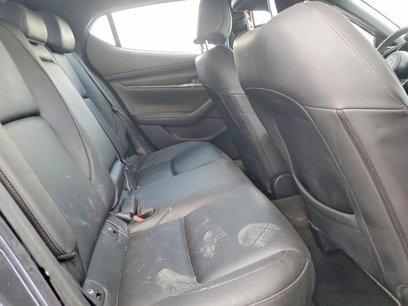 Продажа на аукционе авто 2022 Mazda 3, vin: JM1BPAKLXN1510018, номер лота: 53257636