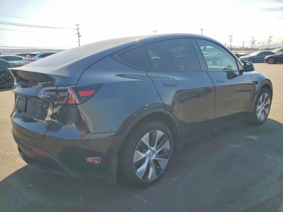 Продаж на аукціоні авто 2024 Tesla Model Y, vin: 7SAYGDEE0RA223647, номер лоту: 54631646
