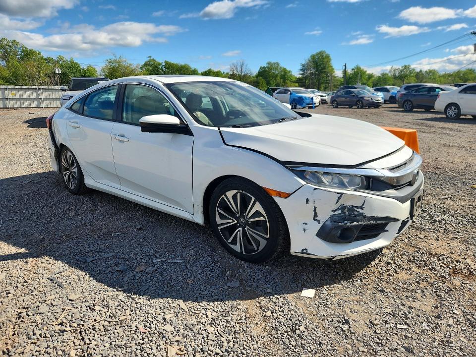 Продаж на аукціоні авто 2016 Honda Civic, vin: 2HGFC1F3XGH637686, номер лоту: 53940196