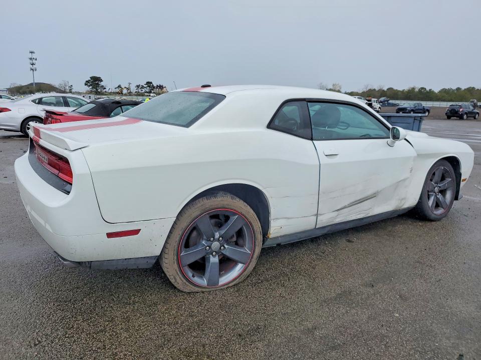 52537806 :رقم المزاد ، 2C3CDYAG7DH524540 vin ، 2013 Dodge Challenger مزاد بيع