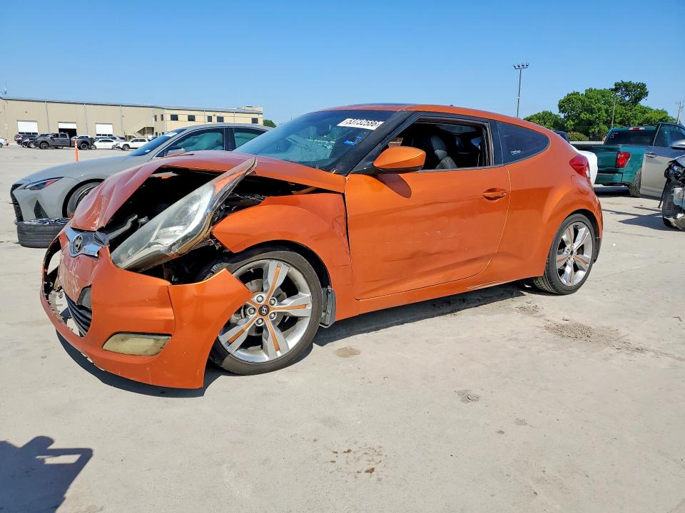 2013 Hyundai Veloster მანქანა იყიდება აუქციონზე, vin: KMHTC6AD7DU086958, აუქციონის ნომერი: 53732586
