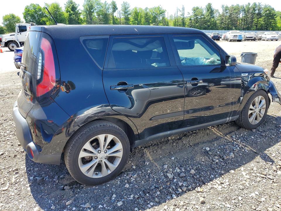 55032346 :رقم المزاد ، KNDJP3A57F7204094 vin ، 2015 Kia Soul مزاد بيع