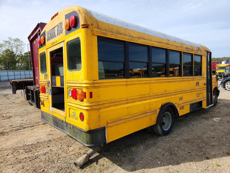 2010 Chevrolet Express Cutaway მანქანა იყიდება აუქციონზე, vin: 1GB9G5AL0A1176393, აუქციონის ნომერი: 52335746