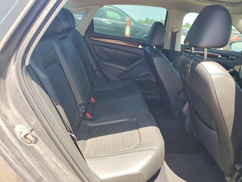 54471886 :رقم المزاد ، 1VWCH7A34CC105115 vin ، 2012 Volkswagen Passat مزاد بيع