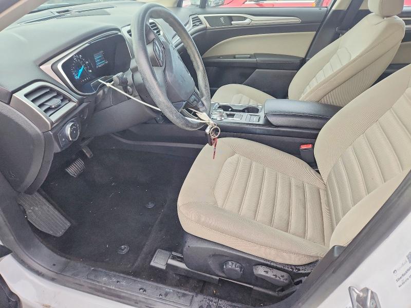 53166066 :رقم المزاد ، 3FA6P0UU5JR100170 vin ، 2018 Ford Fusion مزاد بيع