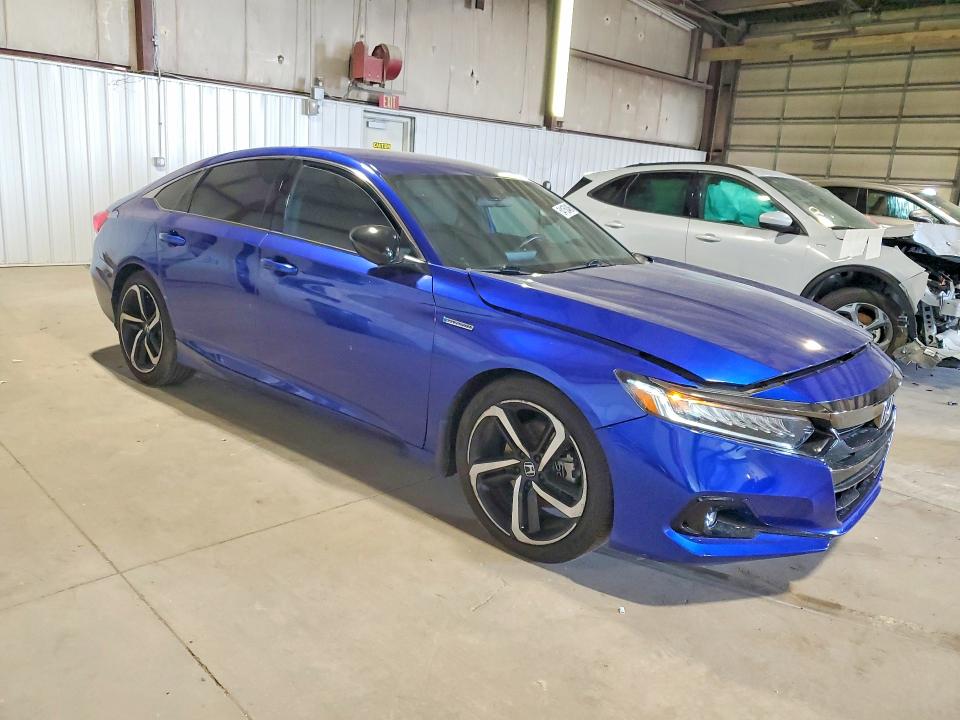 54150486 :رقم المزاد ، 1HGCV3F26NA047187 vin ، 2022 Honda Accord مزاد بيع
