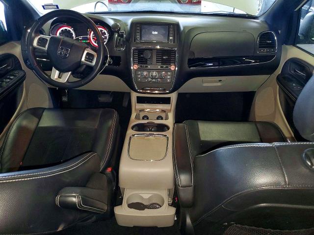 51889626 :رقم المزاد ، 2C4RDGCG7JR325782 vin ، 2018 Dodge Grand Caravan مزاد بيع