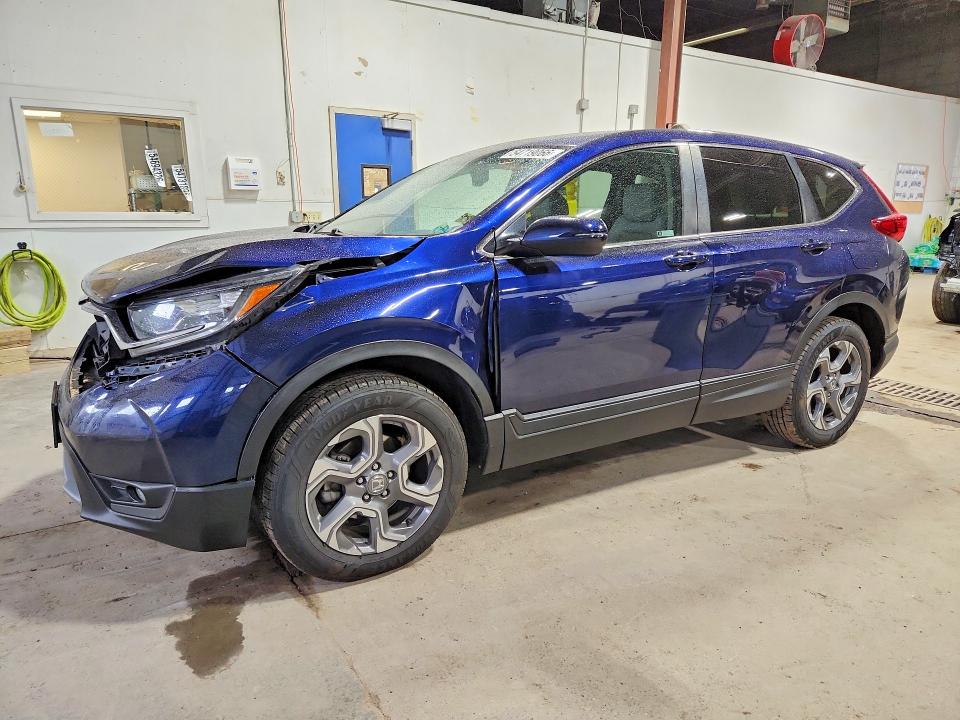 54719066 :رقم المزاد ، 7FARW2H89JE062645 vin ، 2018 Honda Cr-v مزاد بيع