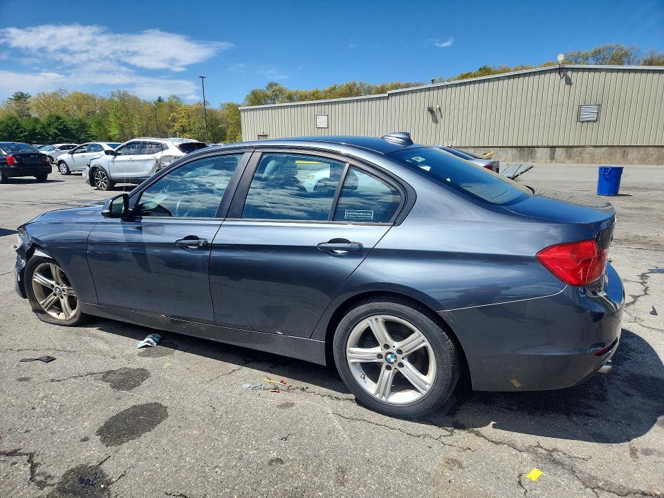 52778836 :رقم المزاد ، WBA3B5G5XFNS16923 vin ، 2015 Bmw 328 مزاد بيع