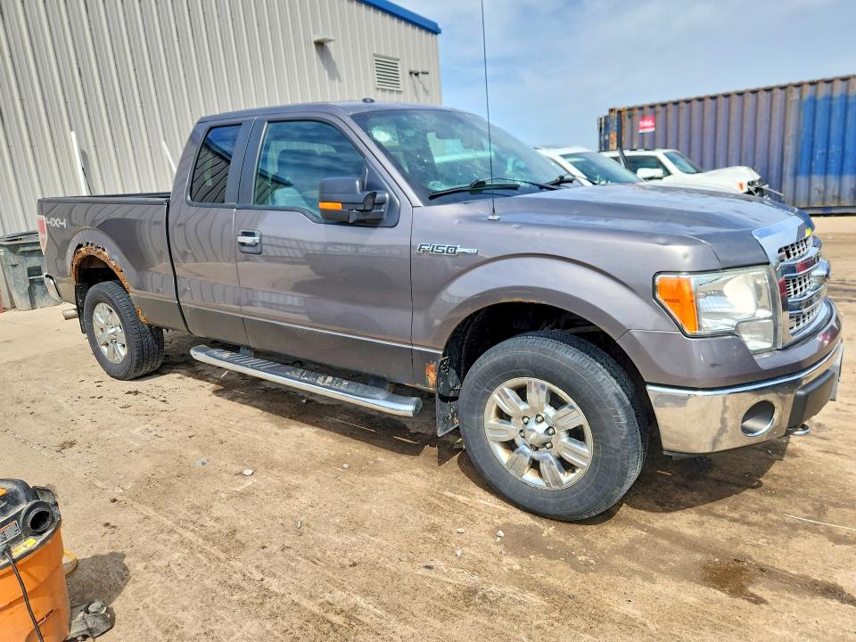 52208106 :رقم المزاد ، 1FTFX1EF8DFC81895 vin ، 2013 Ford F150 مزاد بيع