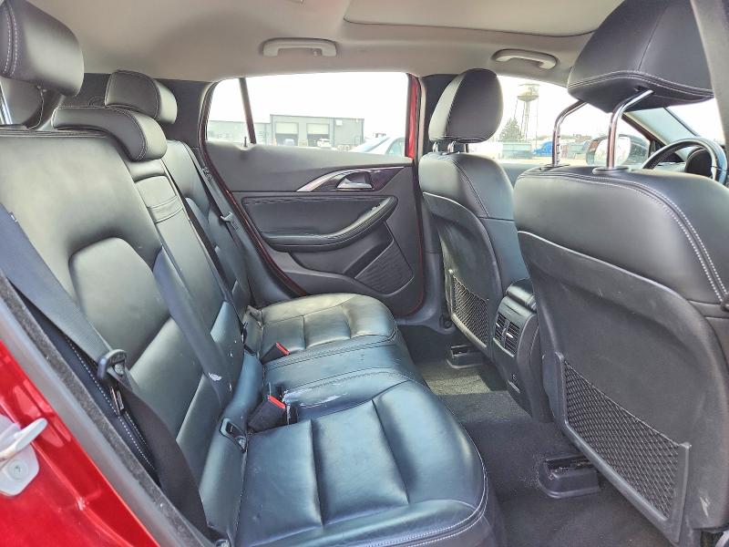 52144816 :رقم المزاد ، SJKCH5CR5HA017165 vin ، 2017 Infiniti Qx30 مزاد بيع