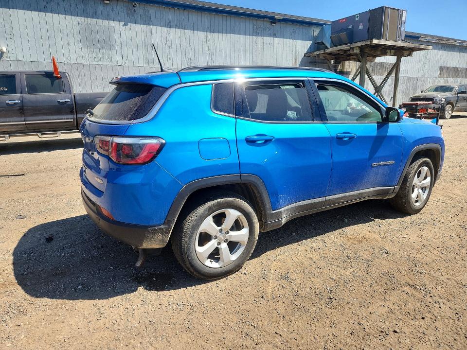 55364486 :رقم المزاد ، 3C4NJDBB5HT688746 vin ، 2017 Jeep Compass مزاد بيع