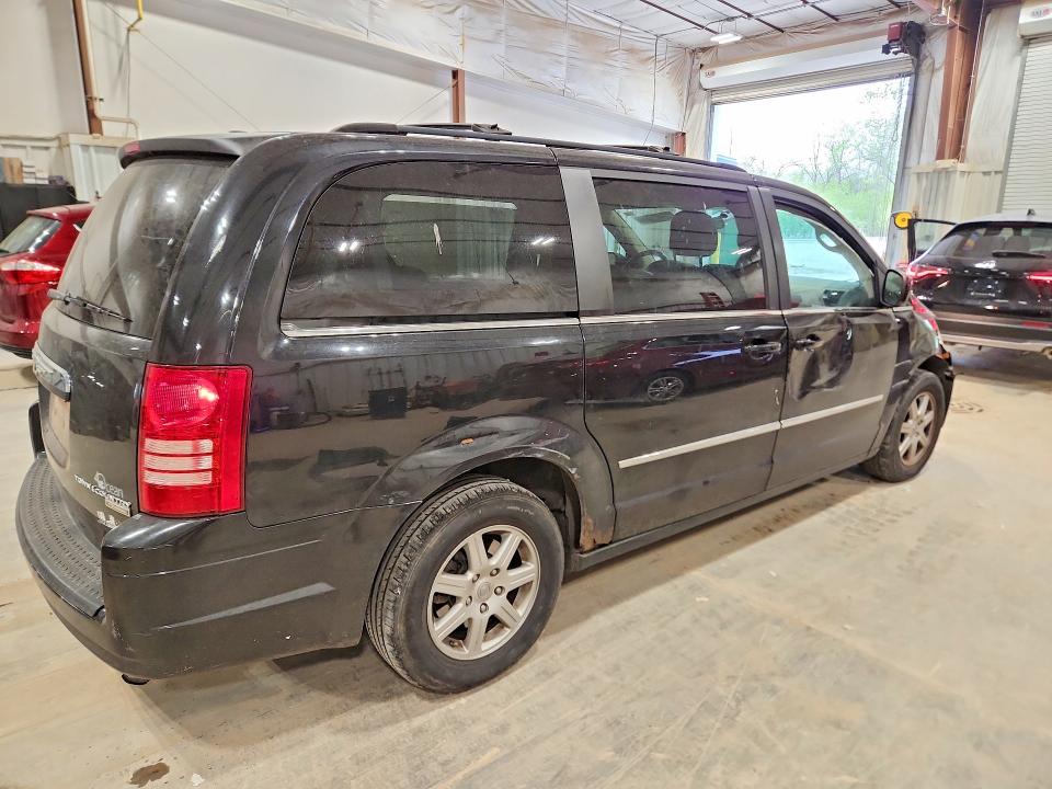 2010 Chrysler Town & Country მანქანა იყიდება აუქციონზე, vin: 2A4RR5D19AR310419, აუქციონის ნომერი: 52467586