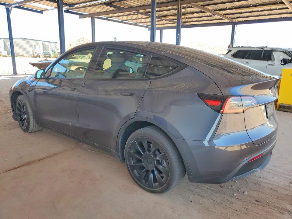2023 Tesla Model Y მანქანა იყიდება აუქციონზე, vin: 7SAYGDEE5PF879892, აუქციონის ნომერი: 54352156