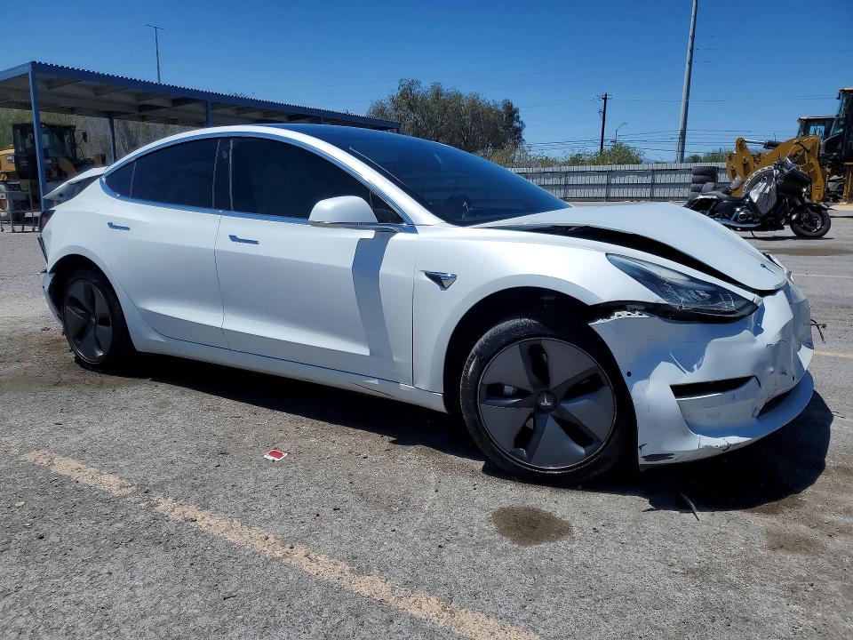 2019 Tesla Model 3 მანქანა იყიდება აუქციონზე, vin: 5YJ3E1EA7KF337503, აუქციონის ნომერი: 54263946