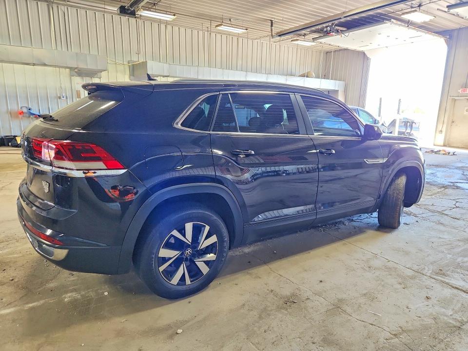 53046756 :رقم المزاد ، 1V2MC2CA1LC203134 vin ، 2020 Volkswagen Atlas Cross Sport مزاد بيع
