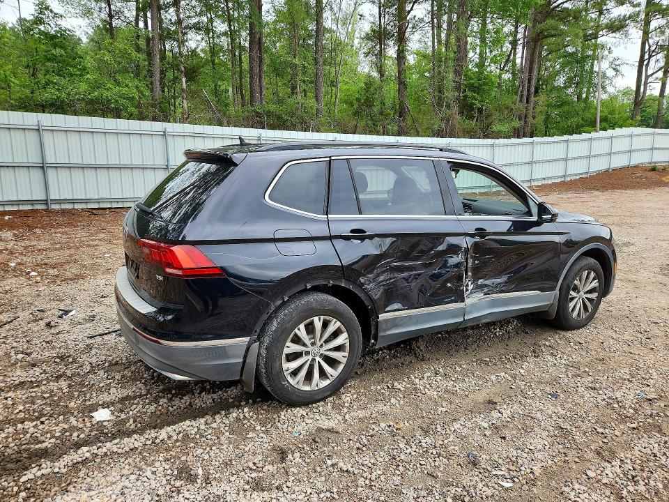Продаж на аукціоні авто 2018 Volkswagen Tiguan, vin: 3VV3B7AX5JM019185, номер лоту: 55131276