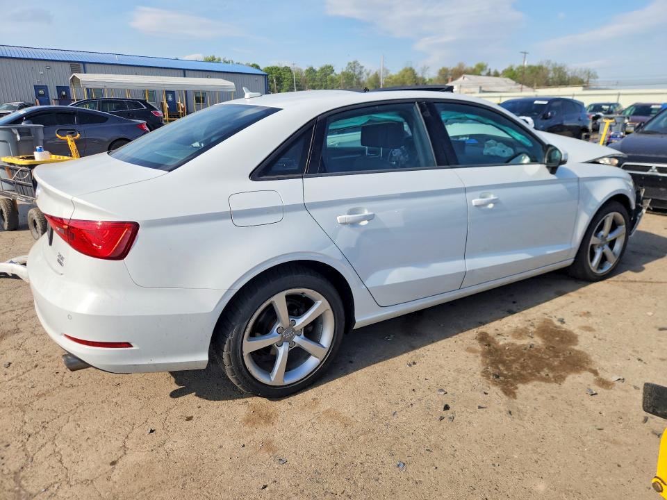 Продаж на аукціоні авто 2016 Audi A3, vin: WAUB8GFF6G1048979, номер лоту: 52560236