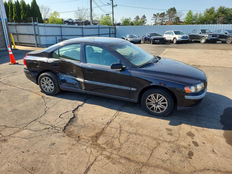 2004 Volvo S60 მანქანა იყიდება აუქციონზე, vin: YV1RS61T042326379, აუქციონის ნომერი: 53918776