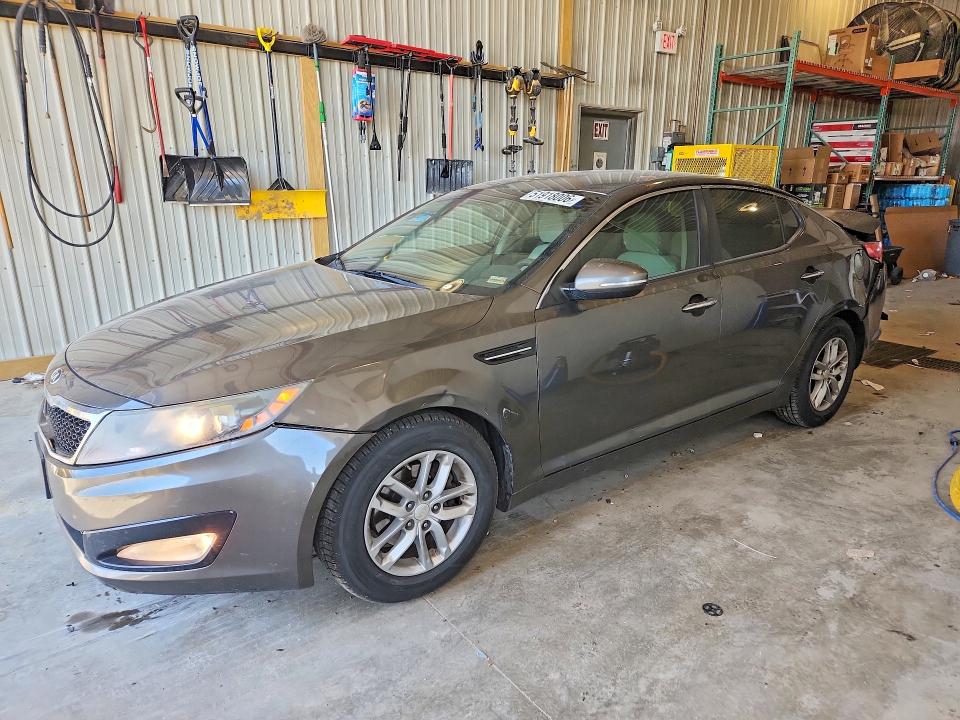 2013 Kia Optima მანქანა იყიდება აუქციონზე, vin: 5XXGM4A7XDG098898, აუქციონის ნომერი: 51918006