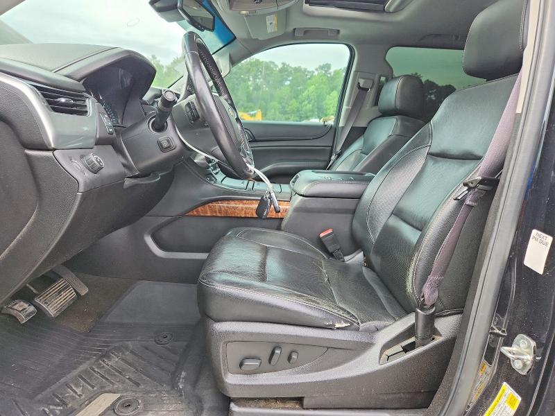 53221976 :رقم المزاد ، 1GNSCJKC0HR213803 vin ، 2017 Chevrolet Suburban مزاد بيع