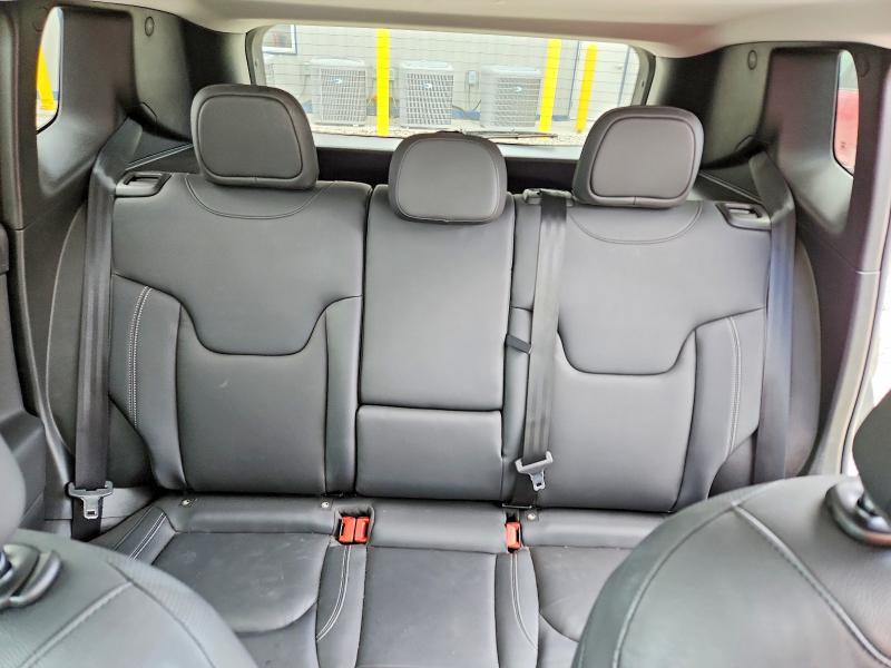 53043446 :رقم المزاد ، ZACNJDD10NPN62752 vin ، 2022 Jeep Renegade مزاد بيع