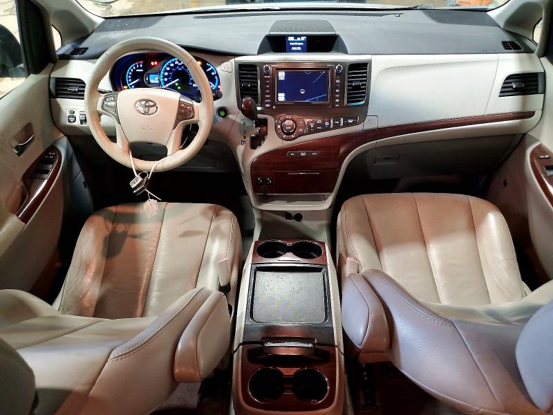 2011 Toyota Sienna მანქანა იყიდება აუქციონზე, vin: 5TDDK3DC3BS010555, აუქციონის ნომერი: 53637896