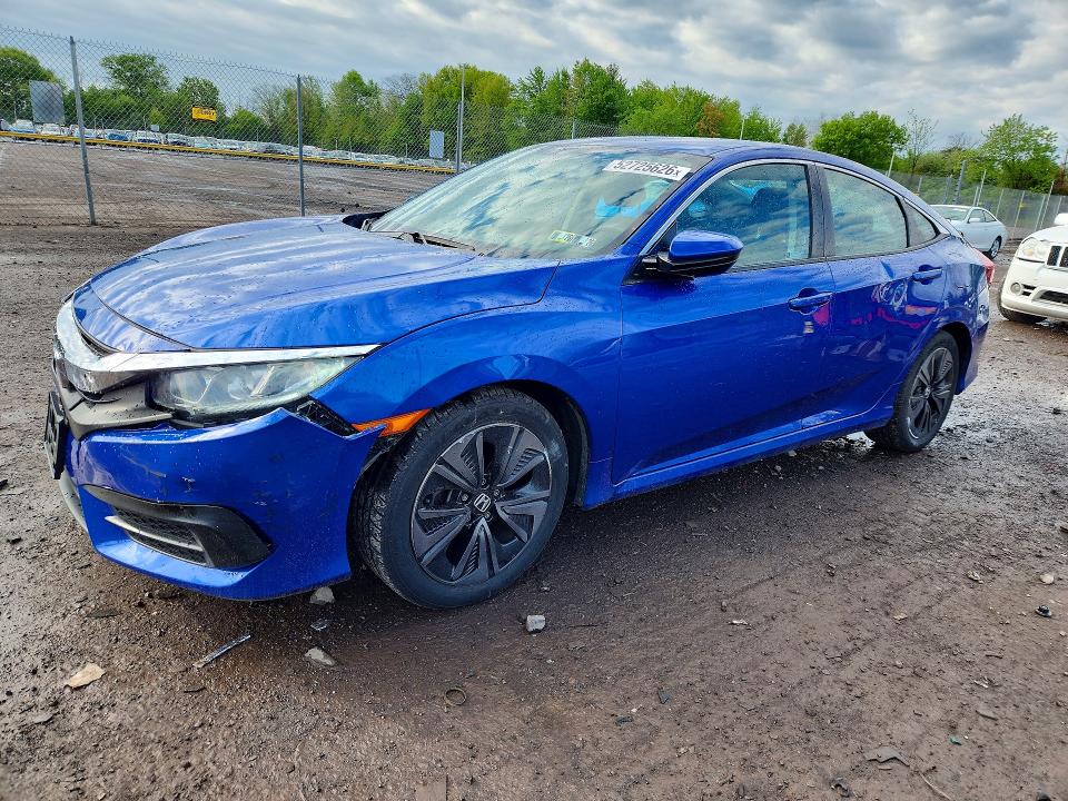 52725626 :رقم المزاد ، 2HGFC2F58JH594853 vin ، 2018 Honda Civic مزاد بيع