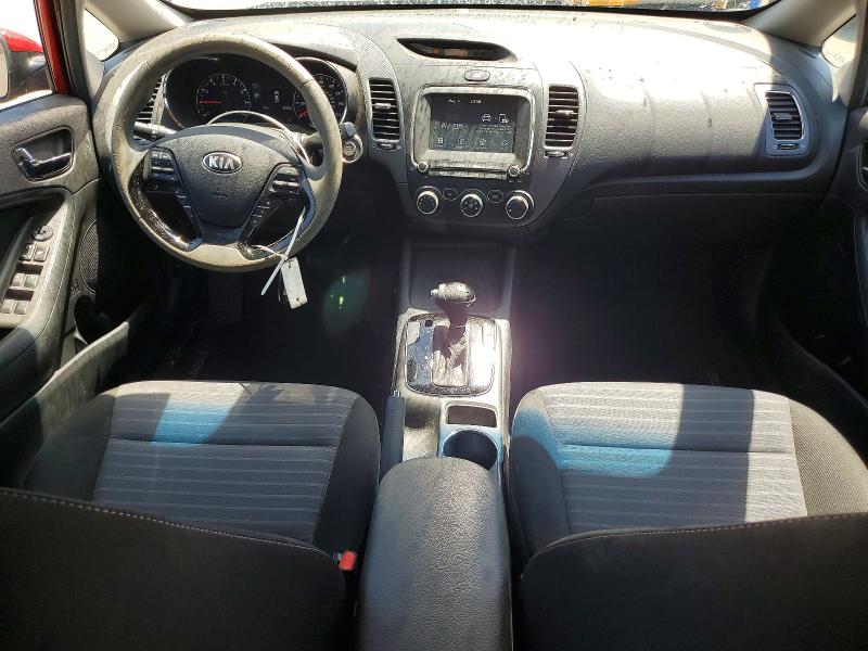 52714666 :رقم المزاد ، 3KPFL4A76JE228663 vin ، 2018 Kia Forte مزاد بيع