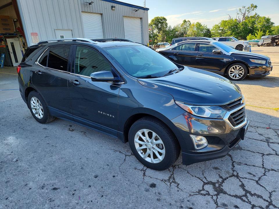 Продаж на аукціоні авто 2018 Chevrolet Equinox, vin: 2GNAXJEV0J6113294, номер лоту: 53126166