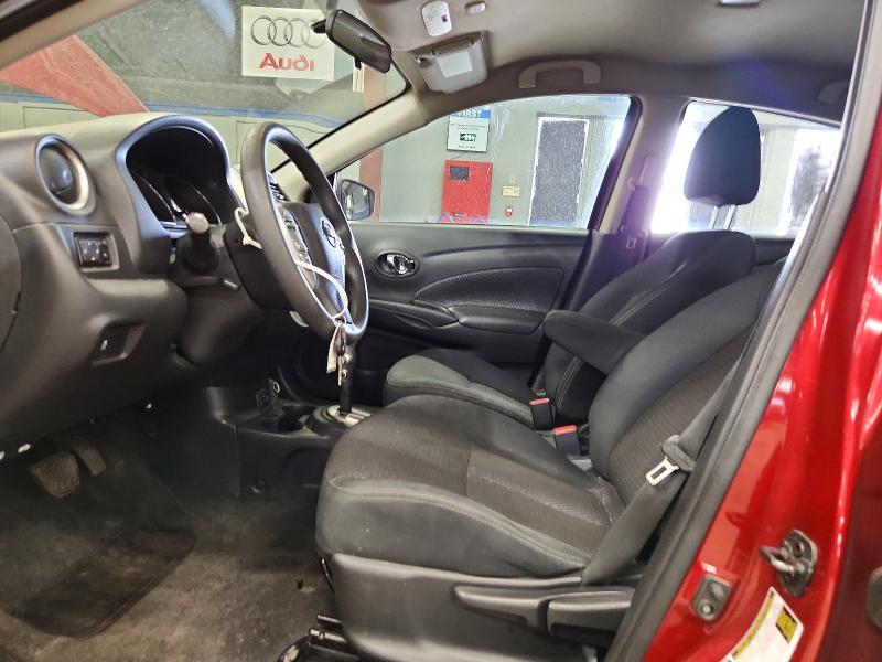 54717756 :رقم المزاد ، 3N1CN7APXJK406531 vin ، 2018 Nissan Versa مزاد بيع