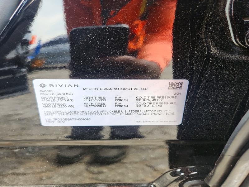 53181186 :رقم المزاد ، 7PDSGBBA7SN059096 vin ، 2025 Rivian R1s مزاد بيع