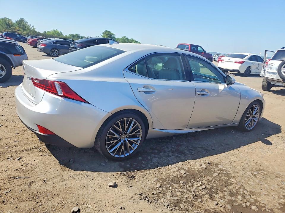 2014 Lexus Is მანქანა იყიდება აუქციონზე, vin: JTHCF1D26E5003152, აუქციონის ნომერი: 54440836
