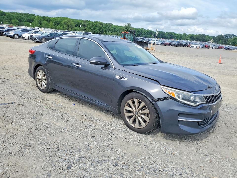 2017 Kia Optima მანქანა იყიდება აუქციონზე, vin: 5XXGU4L31HG129780, აუქციონის ნომერი: 52501246