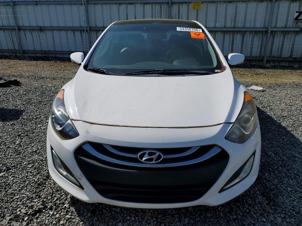 2014 Hyundai Elantra Gt მანქანა იყიდება აუქციონზე, vin: KMHD35LH2EU209923, აუქციონის ნომერი: 54350706